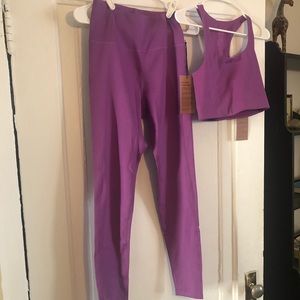 NWT! Girlfriend collective Paloma bra and leggings